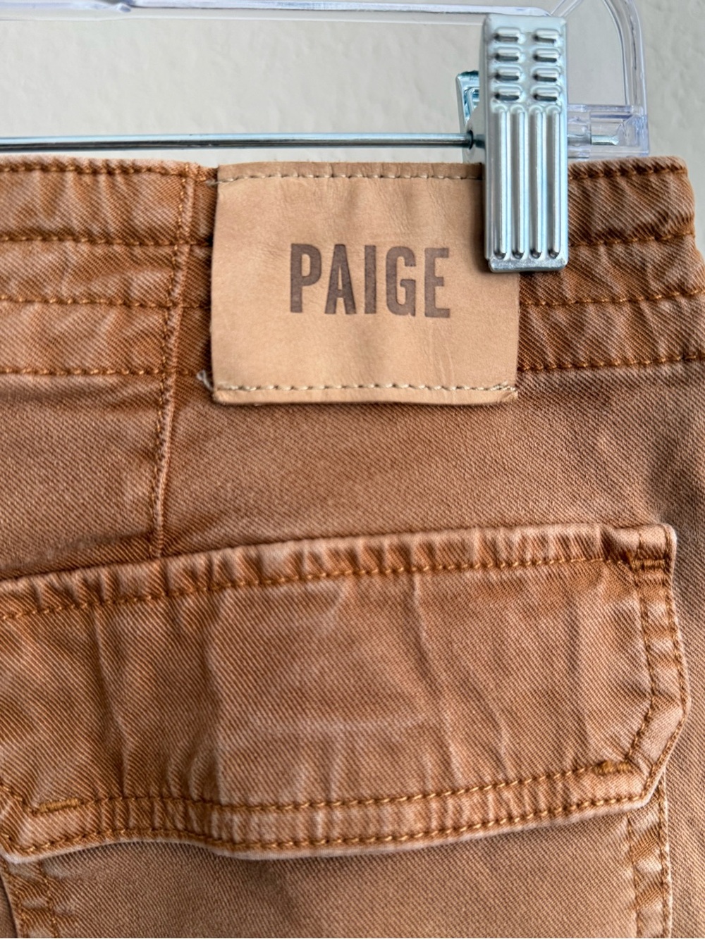 PAIGE Reid Jogger Camel Brown Tencel Utility Pants Size 26 $249 - Picture 16 of 16